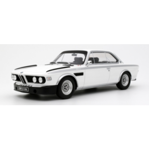 vieille voiture allemande blanche