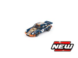 vieille voiture de course allemande bleu et orange