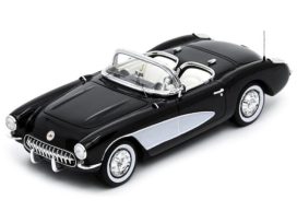 vieille voiture americaine noire et blanche