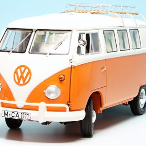 vieux minibus orange