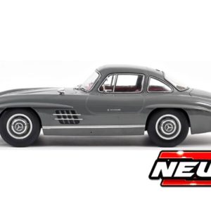 vieille voiture de luxe grise