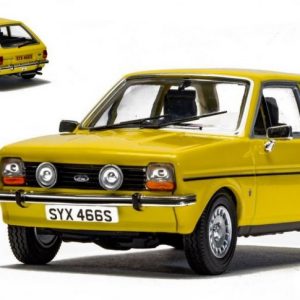 vieille voiture jaune