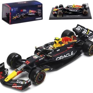 voiture de course formule 1 mauve