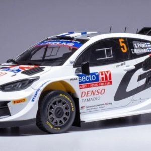 voiture de rallye blanche