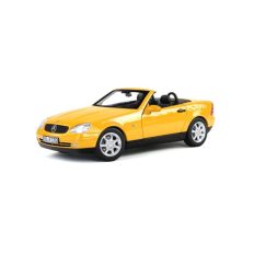 vieille voiture cabriolet jaune