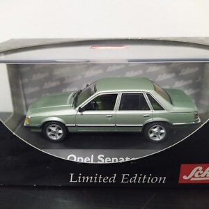 vieille voiture allemande verte