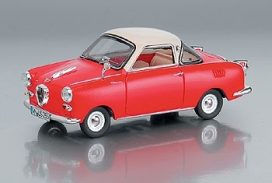 vieille voiture rouge et blanche