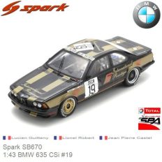 vieille voiture de course allemande grise