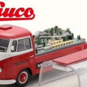 vieux minibus rouge et blanc