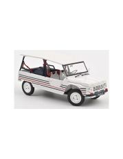 vieille voiture française cabriolet