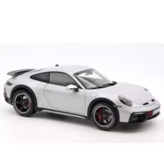 voiture de sport beige