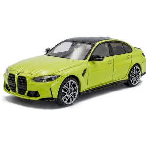 voiture jaune 4 portes