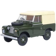 voiture jeep verte avec toit blanc