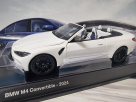 voiture de sport allemande cabriolet blanche