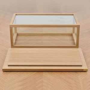 vitrine pour voiture miniature en bois