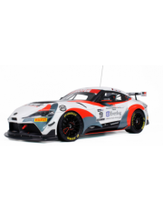 voiture de sport coupe rouge et blanche