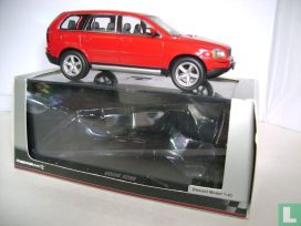 vieille voiture jeep rouge