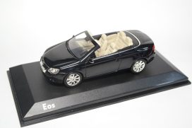 vieille voiture allemande cabriolet noire