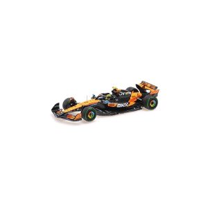voiture de course formule 1 orange