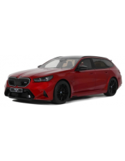 voiture de sport break allemande rouge