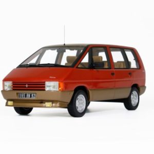 vieille voiture espace française rouge