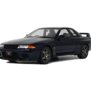 vieille voiture de sport coupe noire