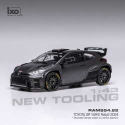 petite voiture de sport grise