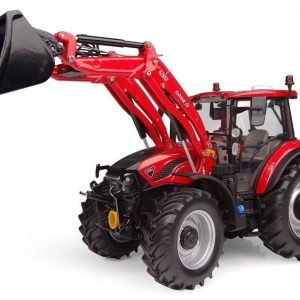 gros tracteur agricole rouge avec pelle chargeur avant
