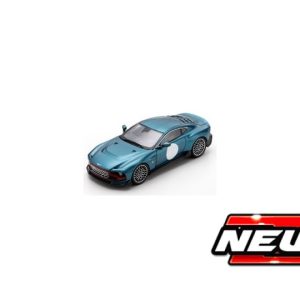 voiture de sport anglaise verte