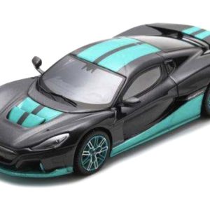 voiture de sport coupe noire et verte