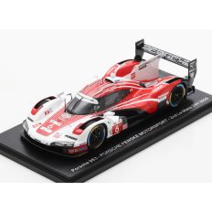 voiture de course allemande rouge et blanche