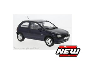 vieille petite voiture bleu