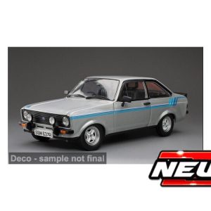 vieille voiture de sport grise