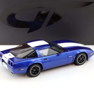 vieille voiture de sport americaine coupe bleu