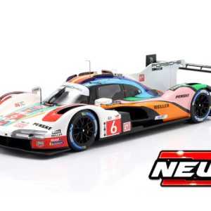 voiture de course allemande multicouleur