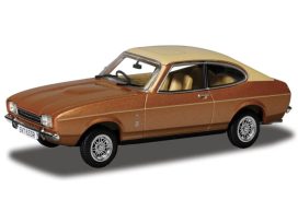 vieille voiture anglaise brun