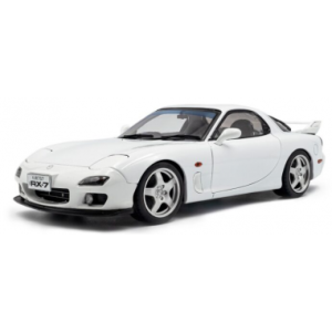 vieille voiture coupe blanche