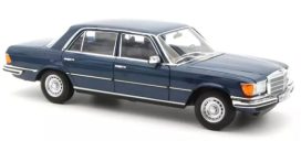 vieille voiture limousine bleu