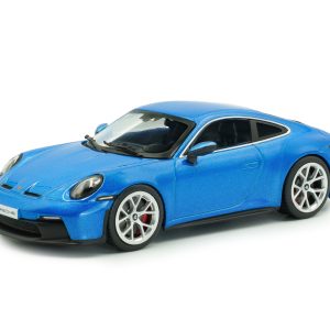 voiture de sport coupe bleu