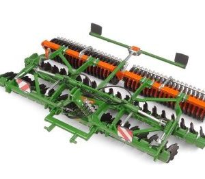 machine agricole verte et orange