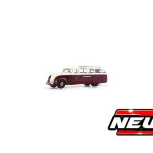 vieux bus allemand blanc et rouge