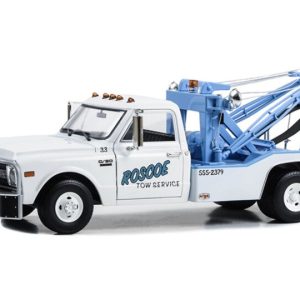 vieille depaneuse blanche