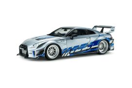 voiture de sport grise