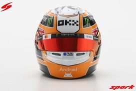 casque de pilote de course orange