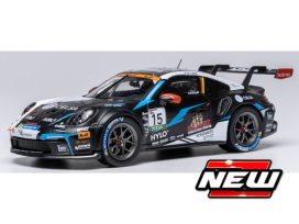 vieille voiture de course allemande coupe noire et bleu