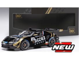 voiture de course noire allemande coupe