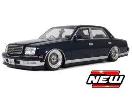 vieille voiture bleu