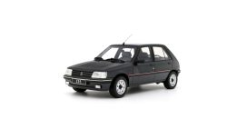 vieille voiture française grise