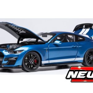 voiture de sport americaine coupe bleu