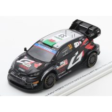 voiture de rallye noire et blanche